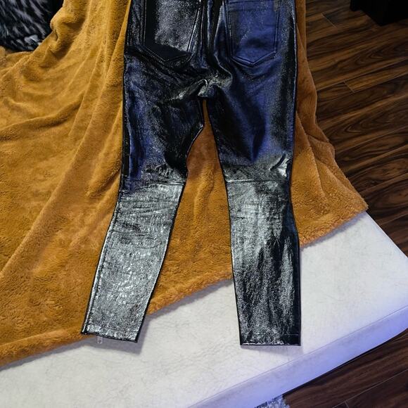 Alexander Wang Snap-Detailed Patent Leather Skinny Pants in Black - Picture 10 of 12